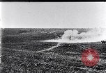 Standbild britische Kavallerie Flandern Belgien, 1917, aus Sekunde 13 historischem Filmmaterial Videoclip 65675027174