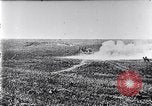 Standbild britische Kavallerie Flandern Belgien, 1917, aus Sekunde 14 historischem Filmmaterial Videoclip 65675027174