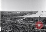 Standbild britische Kavallerie Flandern Belgien, 1917, aus Sekunde 16 historischem Filmmaterial Videoclip 65675027174