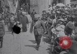 Standbild Menschen in Jerusalem Unterstützung des Krieges Jerusalem Palästina, 1914, aus Sekunde 22 historischem Filmmaterial Videoclip 65675027176