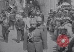 Standbild Menschen in Jerusalem Unterstützung des Krieges Jerusalem Palästina, 1914, aus Sekunde 25 historischem Filmmaterial Videoclip 65675027176