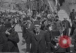 Standbild Menschen in Jerusalem Unterstützung des Krieges Jerusalem Palästina, 1914, aus Sekunde 28 historischem Filmmaterial Videoclip 65675027176