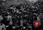 Standbild Menschen in Jerusalem Unterstützung des Krieges Jerusalem Palästina, 1914, aus Sekunde 46 historischem Filmmaterial Videoclip 65675027176