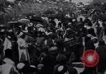 Standbild Menschen in Jerusalem Unterstützung des Krieges Jerusalem Palästina, 1914, aus Sekunde 47 historischem Filmmaterial Videoclip 65675027176