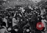 Standbild Menschen in Jerusalem Unterstützung des Krieges Jerusalem Palästina, 1914, aus Sekunde 49 historischem Filmmaterial Videoclip 65675027176