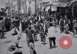 Standbild Menschen in Jerusalem Unterstützung des Krieges Jerusalem Palästina, 1914, aus Sekunde 61 historischem Filmmaterial Videoclip 65675027176