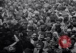 Standbild Beduinen Mädchen tanzen Türkei, 1914, aus Sekunde 62 historischem Filmmaterial Videoclip 65675027177