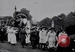 Standbild Emmeline Pankhurst London England Vereinigtes Königreich, 1915, aus Sekunde 6 historischem Filmmaterial Videoclip 65675027181
