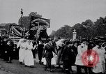 Standbild Emmeline Pankhurst London England Vereinigtes Königreich, 1915, aus Sekunde 7 historischem Filmmaterial Videoclip 65675027181