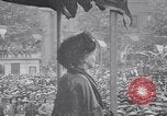 Standbild Emmeline Pankhurst London England Vereinigtes Königreich, 1915, aus Sekunde 16 historischem Filmmaterial Videoclip 65675027181