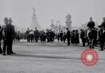 Standbild Emmeline Pankhurst London England Vereinigtes Königreich, 1915, aus Sekunde 19 historischem Filmmaterial Videoclip 65675027181