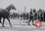 Standbild Emmeline Pankhurst London England Vereinigtes Königreich, 1915, aus Sekunde 23 historischem Filmmaterial Videoclip 65675027181