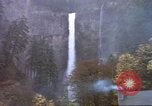 Immagine di Cascata visto dal treno Amtrak United States USA, 1985, secondo 15 filmato di repertorio 65675027197