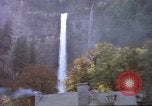 Immagine di Cascata visto dal treno Amtrak United States USA, 1985, secondo 18 filmato di repertorio 65675027197