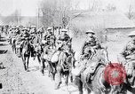 Image 10e Régiment de cavalerie Royal Hussars d'Arras France, 1918, de la seconde 10 séquences d'archives historiques vidéo 65675027218