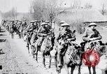 Image 10e Régiment de cavalerie Royal Hussars d'Arras France, 1918, de la seconde 36 séquences d'archives historiques vidéo 65675027218