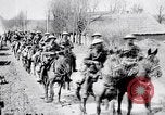 Image 10e Régiment de cavalerie Royal Hussars d'Arras France, 1918, de la seconde 51 séquences d'archives historiques vidéo 65675027218