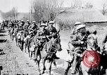Image 10e Régiment de cavalerie Royal Hussars d'Arras France, 1918, de la seconde 52 séquences d'archives historiques vidéo 65675027218