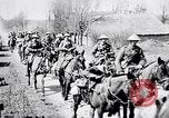 Image 10e Régiment de cavalerie Royal Hussars d'Arras France, 1918, de la seconde 58 séquences d'archives historiques vidéo 65675027218
