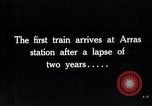 Image train de ravitaillement militaire d'Arras France, 1918, de la seconde 3 séquences d'archives historiques vidéo 65675027220