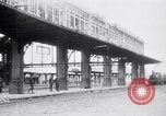 Image train de ravitaillement militaire d'Arras France, 1918, de la seconde 11 séquences d'archives historiques vidéo 65675027220