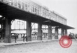 Image train de ravitaillement militaire d'Arras France, 1918, de la seconde 12 séquences d'archives historiques vidéo 65675027220