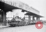 Image train de ravitaillement militaire d'Arras France, 1918, de la seconde 33 séquences d'archives historiques vidéo 65675027220