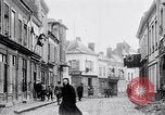 Image sentinelle au quartier général britannique France, 1918, de la seconde 15 séquences d'archives historiques vidéo 65675027221