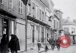 Image sentinelle au quartier général britannique France, 1918, de la seconde 28 séquences d'archives historiques vidéo 65675027221