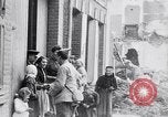 Image sentinelle au quartier général britannique France, 1918, de la seconde 43 séquences d'archives historiques vidéo 65675027221