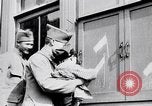 Image sentinelle au quartier général britannique France, 1918, de la seconde 61 séquences d'archives historiques vidéo 65675027221