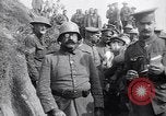 Standbild deutschen Kriegsgefangenen an der Vorderseite Frankreich, 1917, aus Sekunde 54 historischem Filmmaterial Videoclip 65675027243