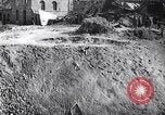 Standbild riesigen Krater Frankreich, 1917, aus Sekunde 11 historischem Filmmaterial Videoclip 65675027249
