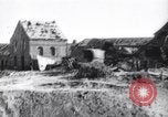 Standbild riesigen Krater Frankreich, 1917, aus Sekunde 16 historischem Filmmaterial Videoclip 65675027249
