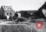 Standbild riesigen Krater Frankreich, 1917, aus Sekunde 17 historischem Filmmaterial Videoclip 65675027249