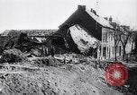 Standbild riesigen Krater Frankreich, 1917, aus Sekunde 21 historischem Filmmaterial Videoclip 65675027249