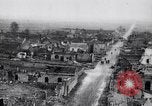 Standbild riesigen Krater Frankreich, 1917, aus Sekunde 62 historischem Filmmaterial Videoclip 65675027249