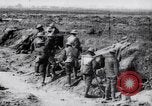 Image observateurs d'artillerie australien France, 1917, de la seconde 14 séquences d'archives historiques vidéo 65675027251