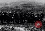 Standbild Französische Artillerie positioniert wird Monchy Frankreich, 1915, aus Sekunde 7 historischem Filmmaterial Videoclip 65675027252