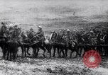 Standbild Französische Artillerie positioniert wird Monchy Frankreich, 1915, aus Sekunde 10 historischem Filmmaterial Videoclip 65675027252