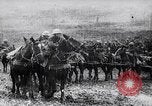 Standbild Französische Artillerie positioniert wird Monchy Frankreich, 1915, aus Sekunde 12 historischem Filmmaterial Videoclip 65675027252