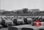 Standbild französischen Depot der Reserve motor Transporte Frankreich, 1917, aus Sekunde 15 historischem Filmmaterial Videoclip 65675027292