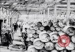 Standbild französischen Depot der Reserve motor Transporte Frankreich, 1917, aus Sekunde 48 historischem Filmmaterial Videoclip 65675027292