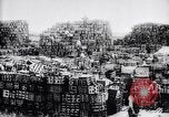 Standbild französischen Depot der Reserve motor Transporte Frankreich, 1917, aus Sekunde 60 historischem Filmmaterial Videoclip 65675027292