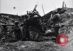 Image armes antiaériens Français France, 1916, de la seconde 18 séquences d'archives historiques vidéo 65675027331