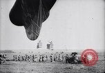 Image armes antiaériens Français France, 1916, de la seconde 42 séquences d'archives historiques vidéo 65675027331