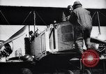 Standbild Caproni Bomber Frankreich, 1916, aus Sekunde 11 historischem Filmmaterial Videoclip 65675027333