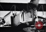 Standbild Caproni Bomber Frankreich, 1916, aus Sekunde 12 historischem Filmmaterial Videoclip 65675027333