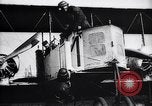 Standbild Caproni Bomber Frankreich, 1916, aus Sekunde 28 historischem Filmmaterial Videoclip 65675027333