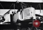 Standbild Caproni Bomber Frankreich, 1916, aus Sekunde 34 historischem Filmmaterial Videoclip 65675027333